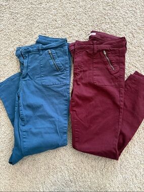 2 pairs of sts blue pants- 29 Stretch Skinny Pants